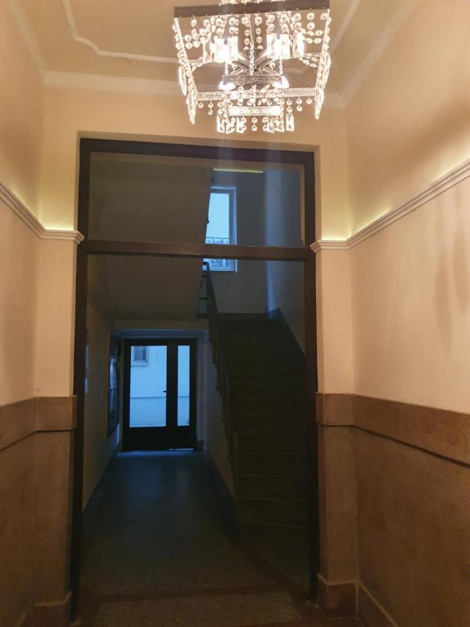 Apartamento Happy House Belgrado Exterior foto